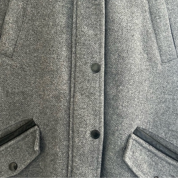 Andrew Marc Graphite Gray Wool Fox Fur Leather Trim Hooded Lined Peacoat Size 4 - Picture 5 of 12